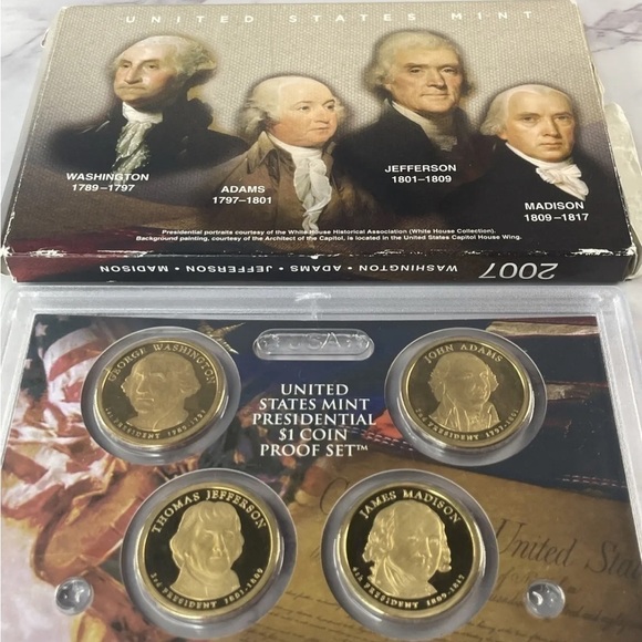 2007 United States Mint Presidential $1 Coin Proof Set - Picture 3 of 7